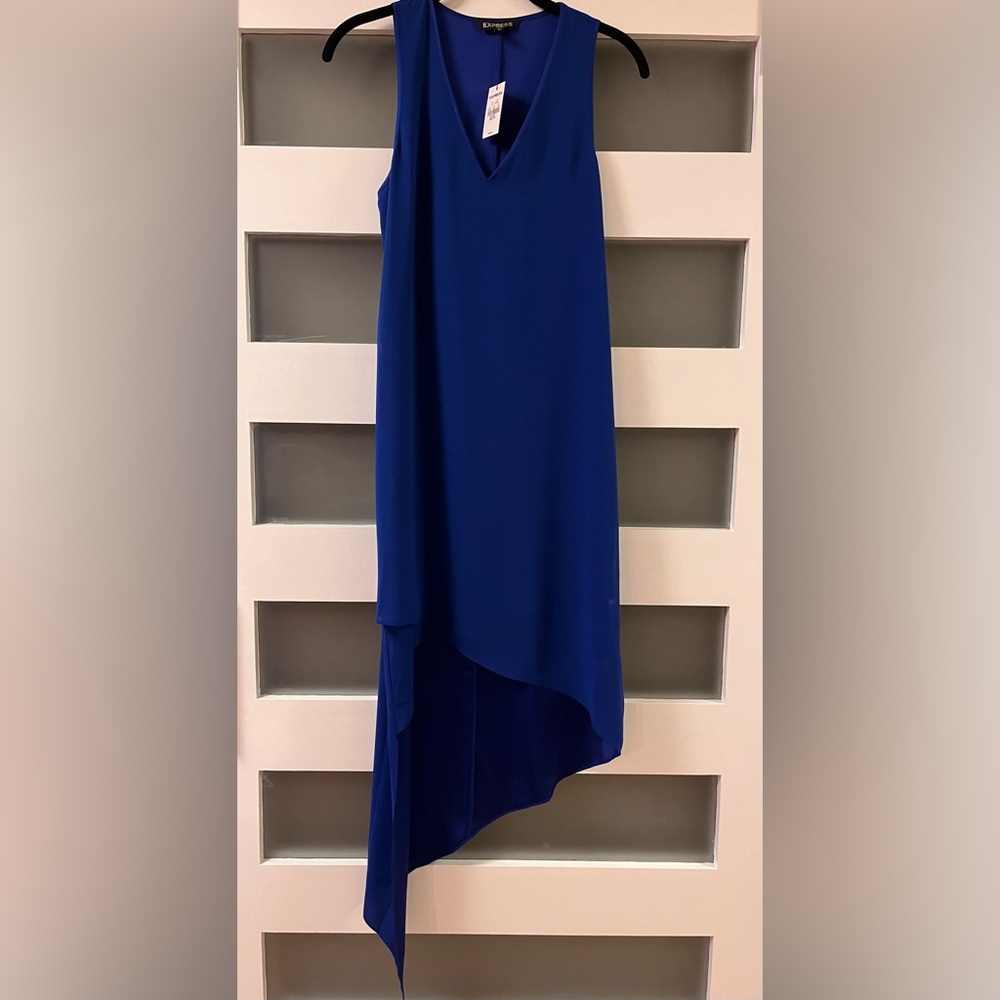 Never worn! Beautiful blue sleeveless dress from Express!